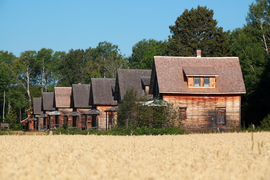 Village Historique De Val-Jalbert Chambord Exterior photo